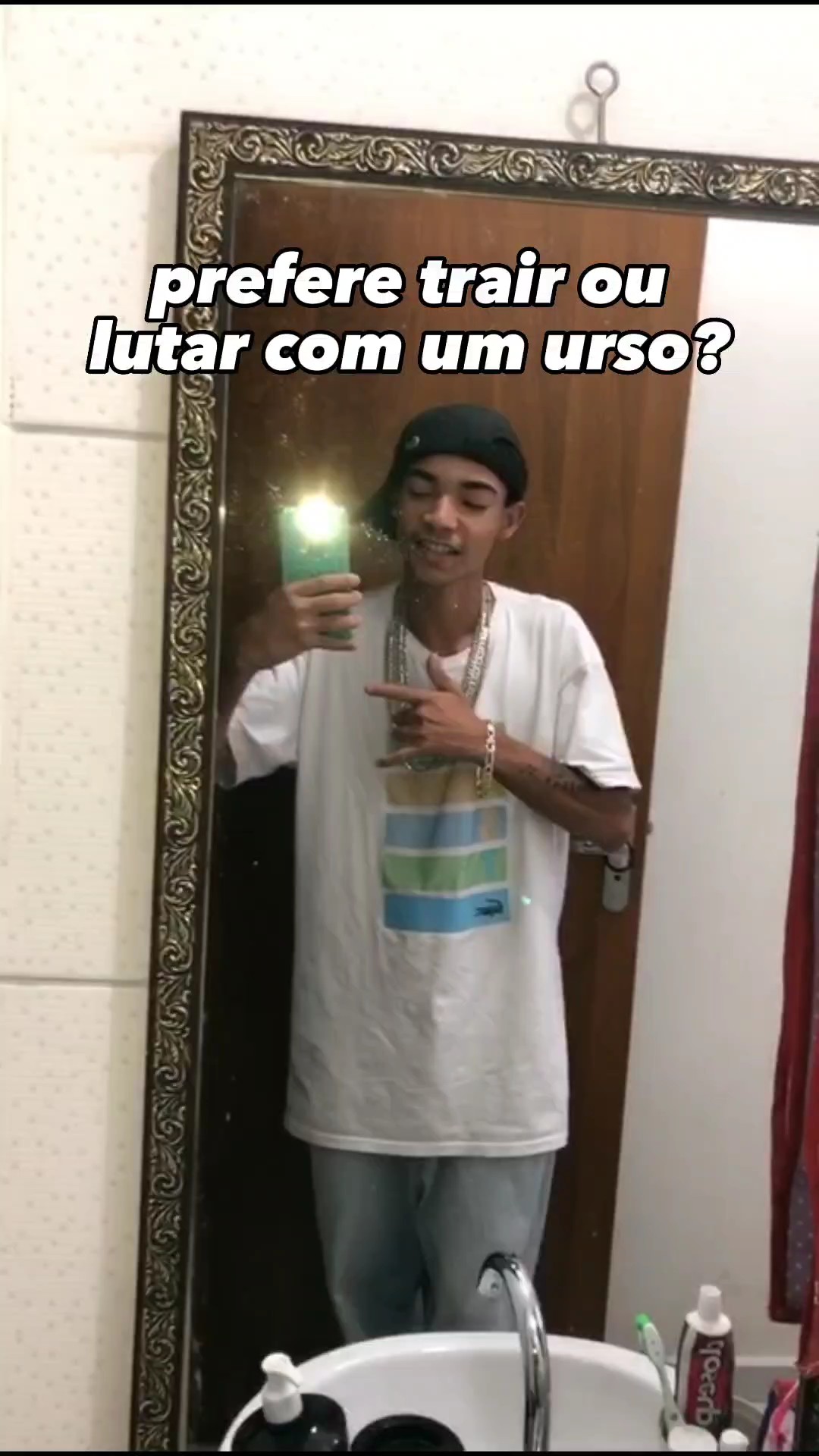 qual o insta de vcs?