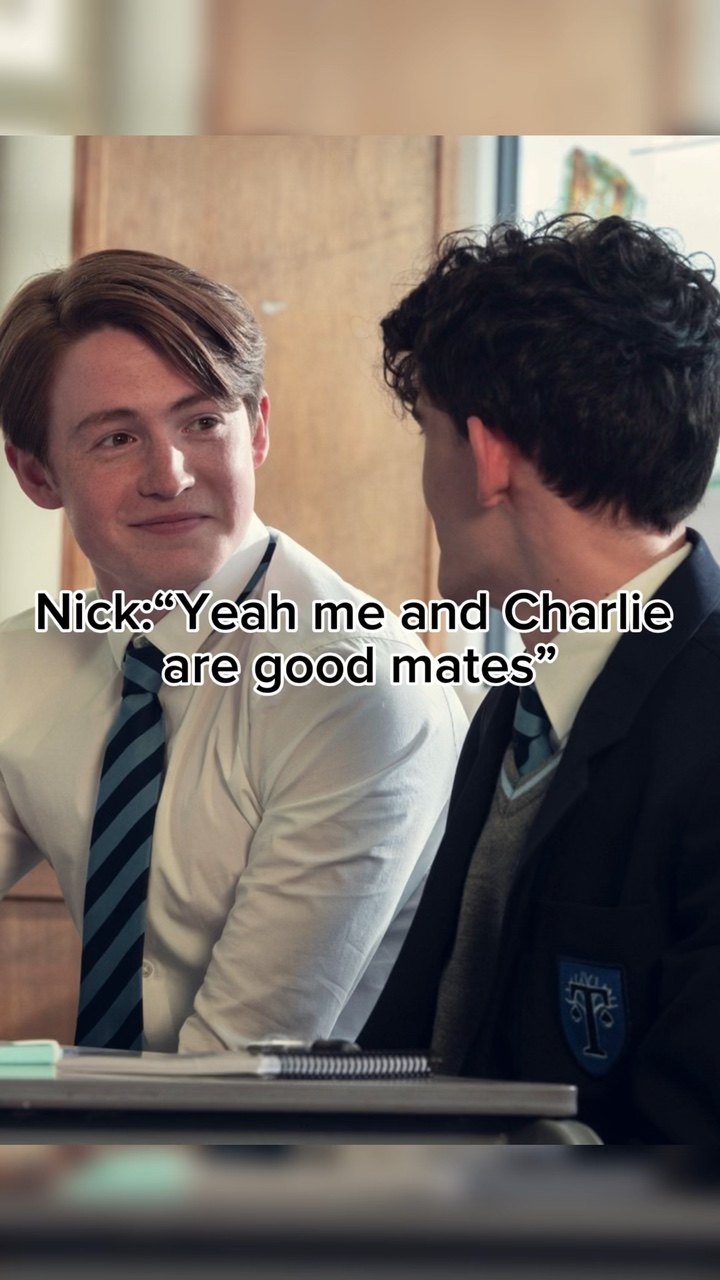 “Good mates 👀”