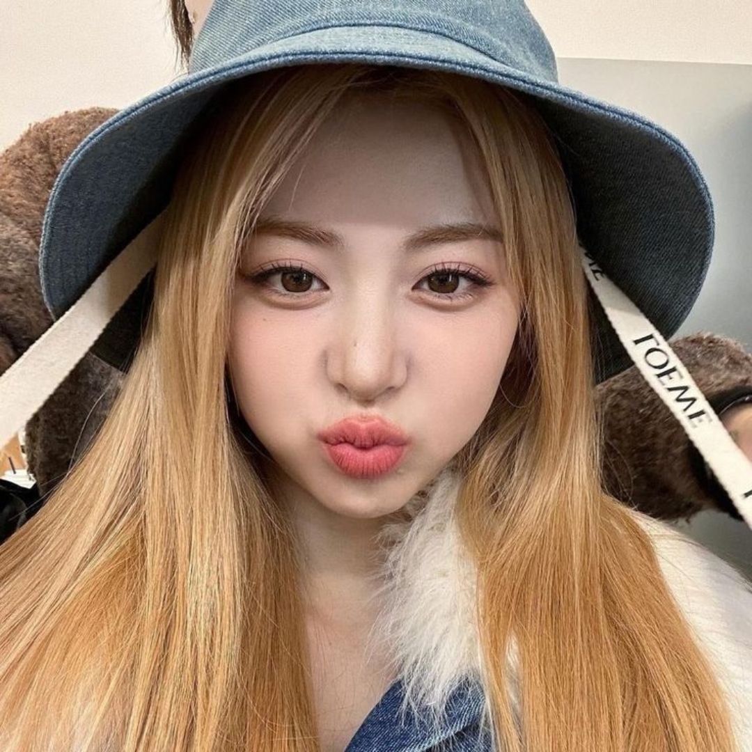 𝐅or 𝐌inha 𝐊aren